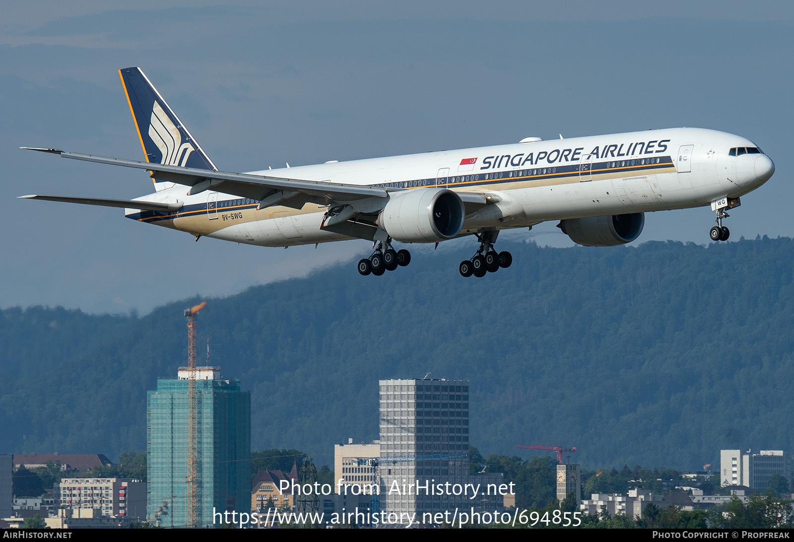 Aircraft Photo of 9V-SWG | Boeing 777-312/ER | Singapore Airlines | AirHistory.net #694855