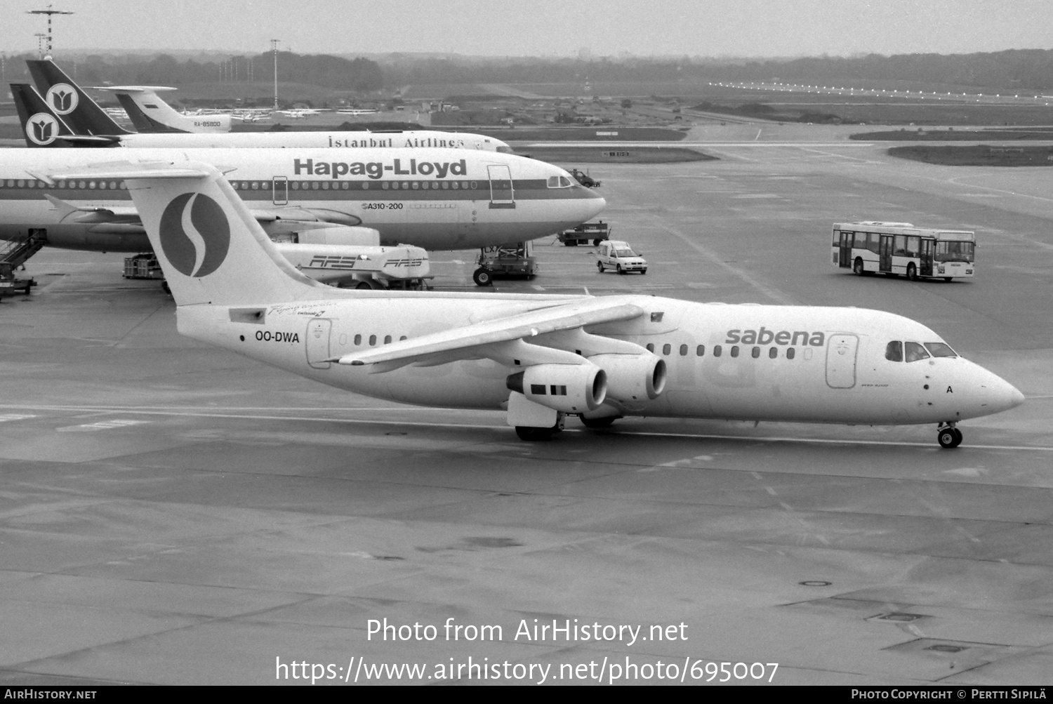 Aircraft Photo of OO-DWA | British Aerospace Avro 146-RJ100 | Sabena ...