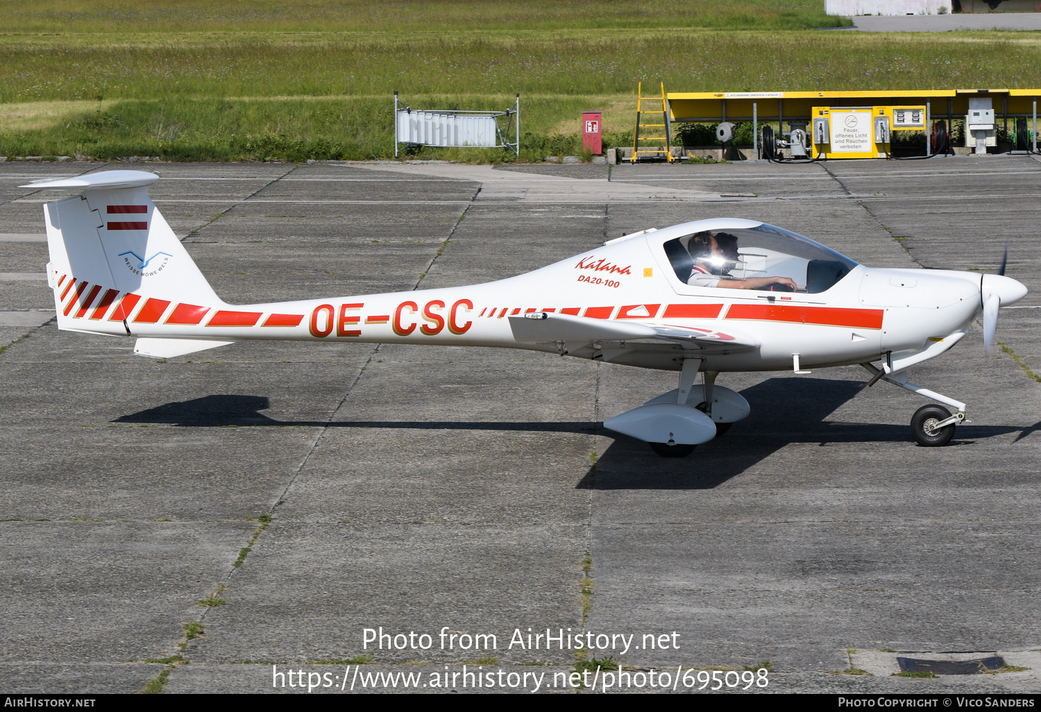 Aircraft Photo of OE-CSC | Diamond DA20A-1 Katana 100 | Weisse Möwe Wels | AirHistory.net #695098