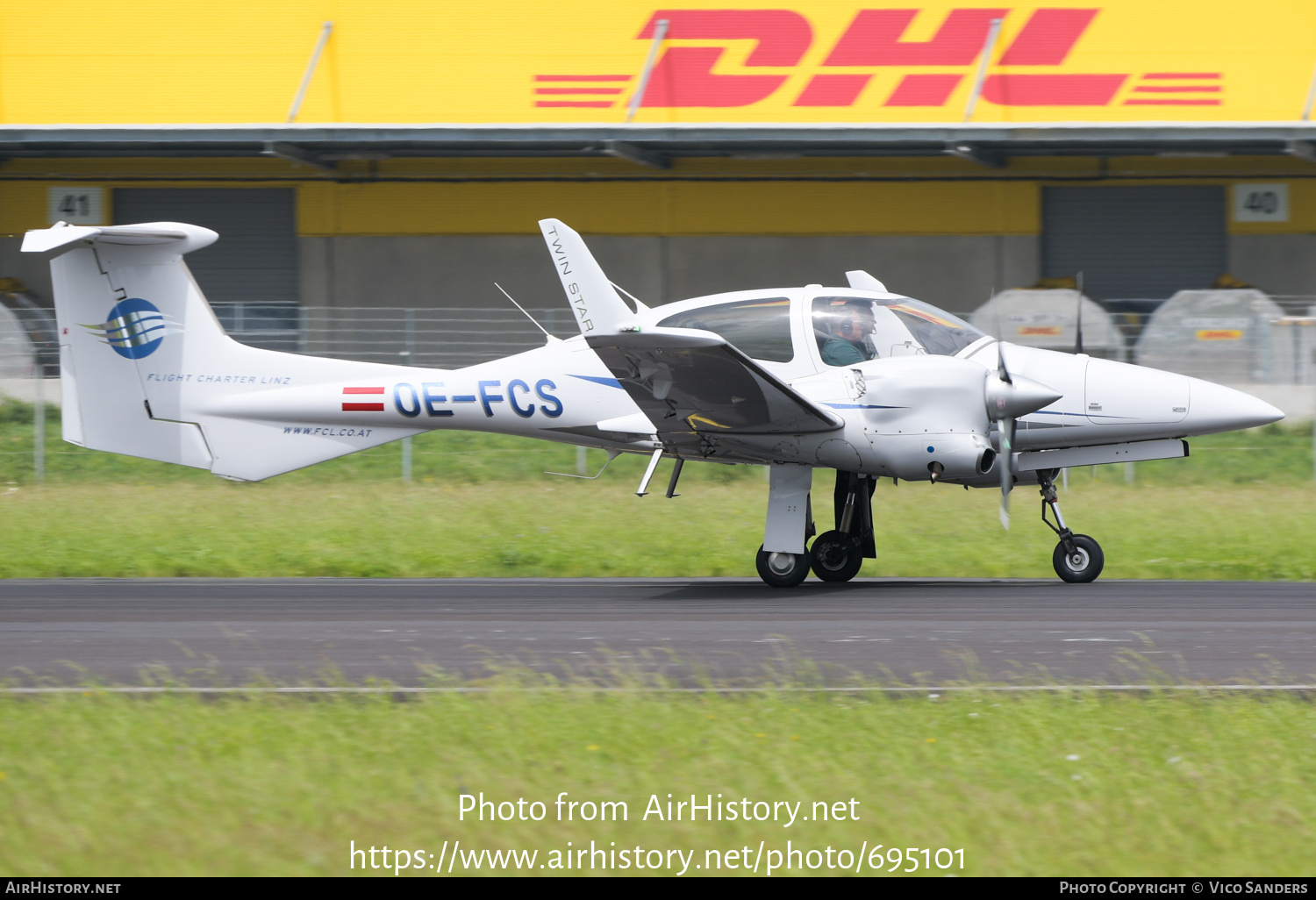 Aircraft Photo of OE-FCS | Diamond DA42 Twin Star | Flight Charter Linz | AirHistory.net #695101