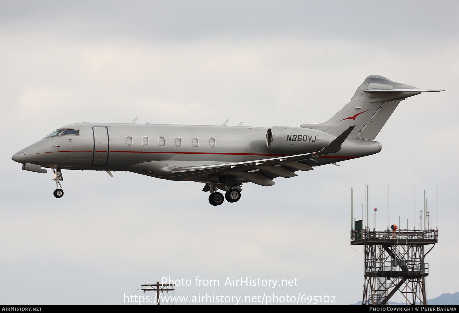 Aircraft Photo of N360VJ | Bombardier Challenger 350 (BD-100-1A10) | AirHistory.net #695102