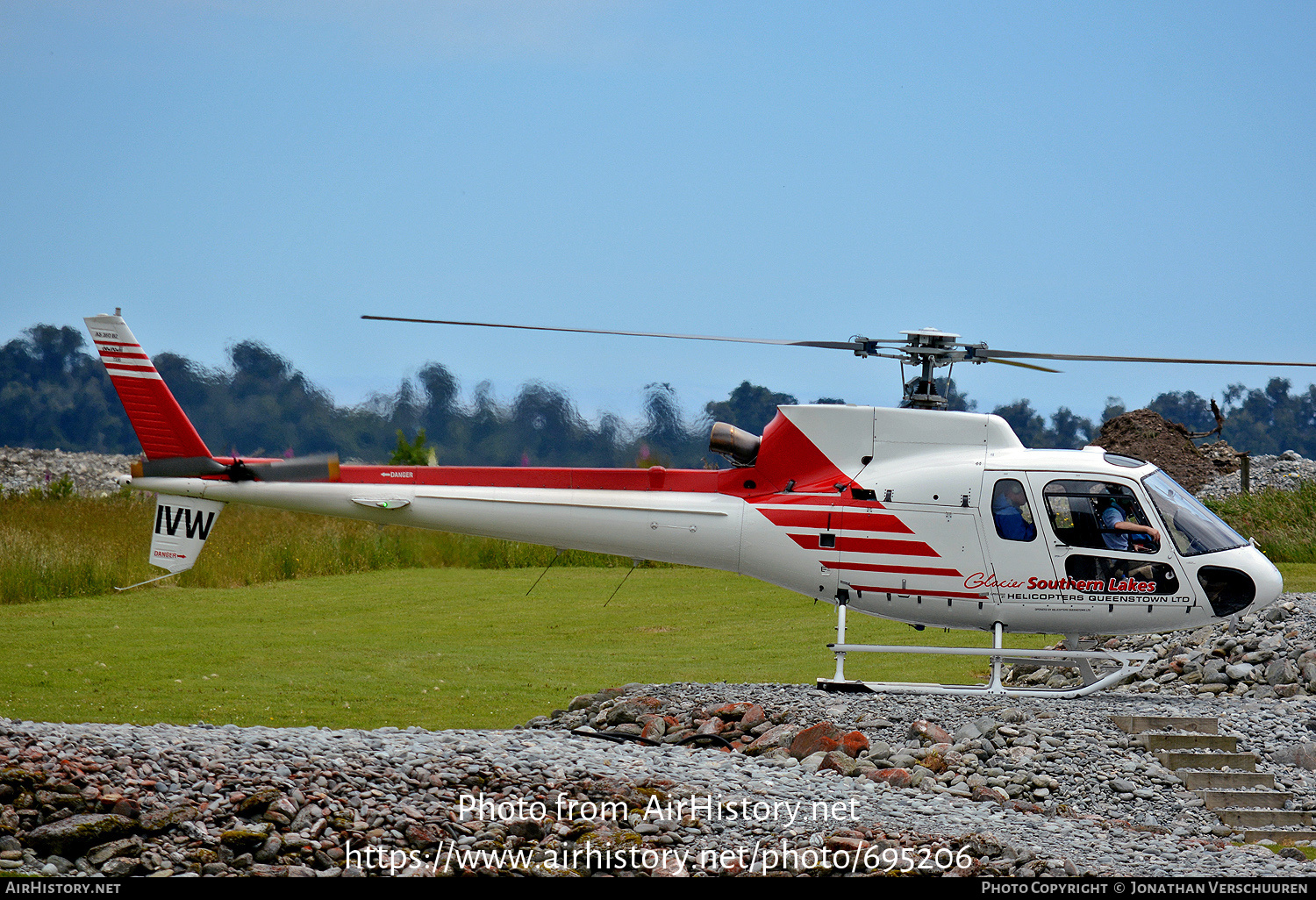 Aircraft Photo of ZK-IVW / IVW | Aerospatiale AS-350B-2 Ecureuil | Glacier Southern Lakes Helicopters | AirHistory.net #695206