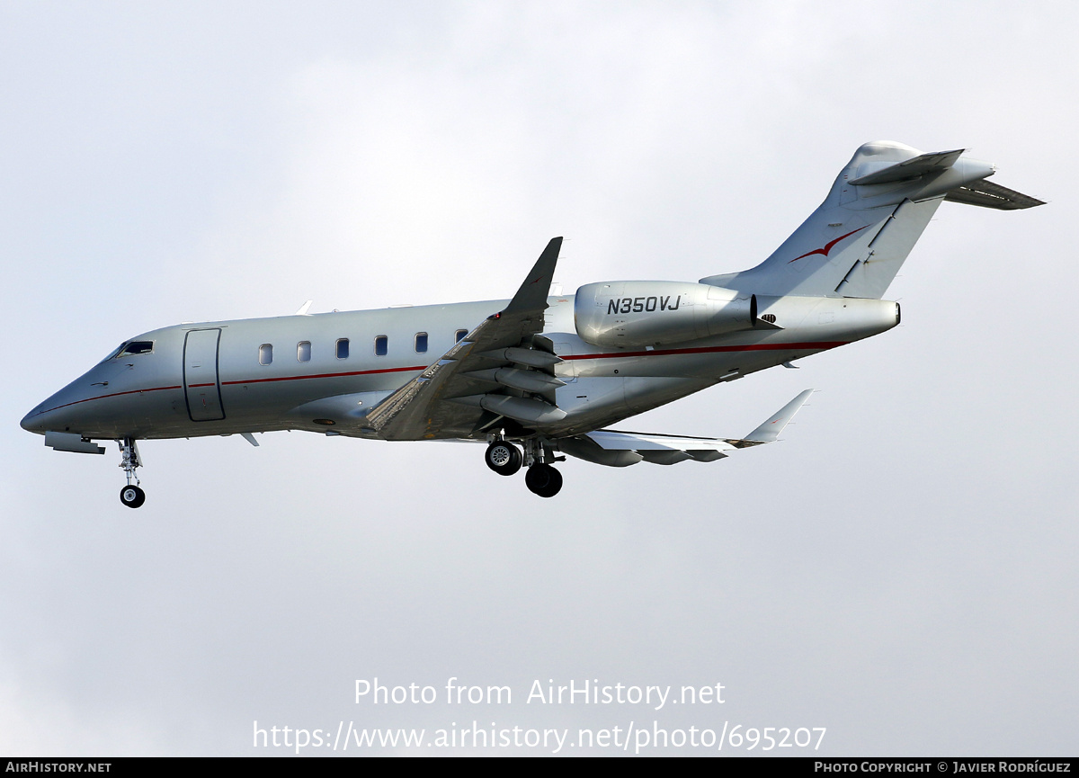 Aircraft Photo of N350VJ | Bombardier Challenger 350 (BD-100-1A10) | VistaJet | AirHistory.net #695207