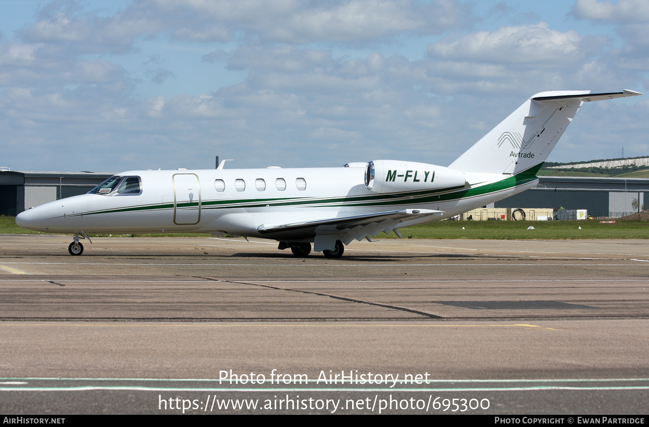 Aircraft Photo of M-FLYI | Cessna 525C CitationJet CJ4 | Avtrade | AirHistory.net #695300