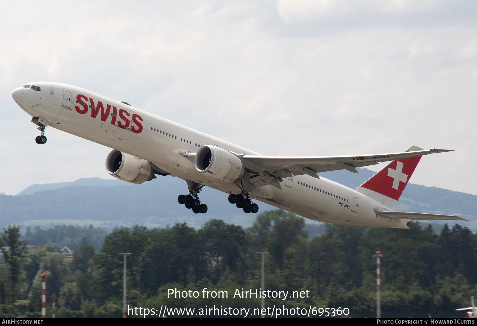 Aircraft Photo of HB-JNH | Boeing 777-300/ER | Swiss International Air Lines | AirHistory.net #695360