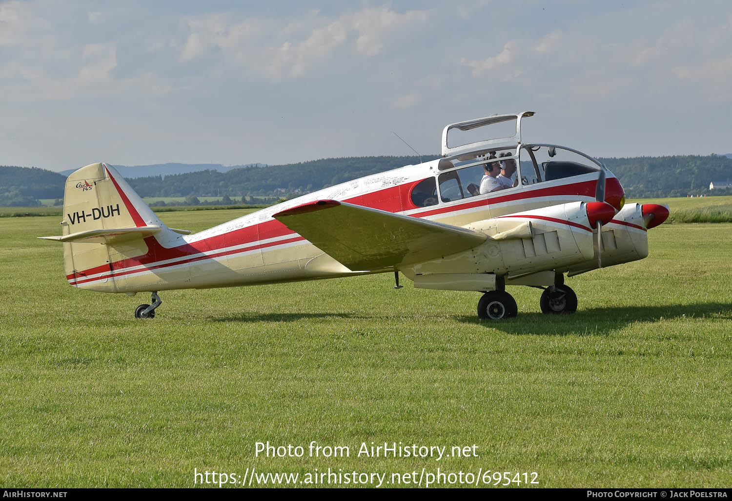 Aircraft Photo of VH-DUH | Let Ae-145 Super Aero 145 | AirHistory.net #695412