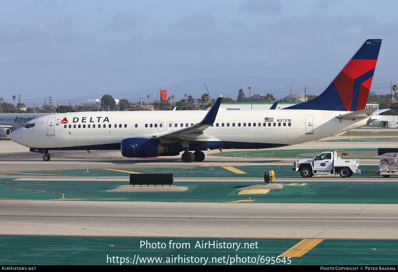 Aircraft Photo Of N3751B | Boeing 737-832 | Delta Air Lines ...