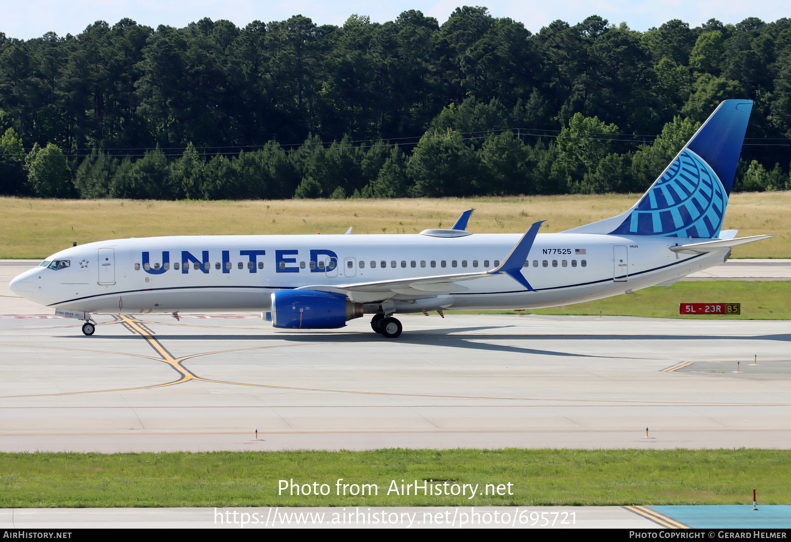 Aircraft Photo of N77525 | Boeing 737-824 | United Airlines | AirHistory.net #695721