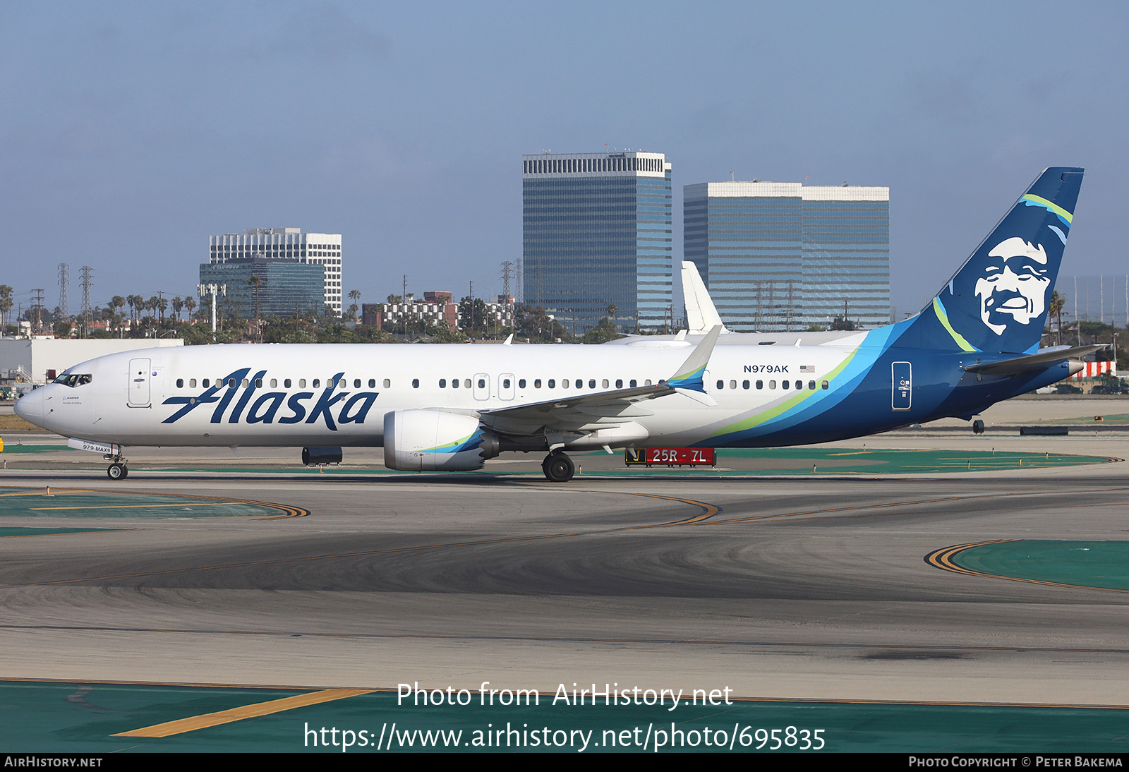 Aircraft Photo of N979AK | Boeing 737-9 Max 9 | Alaska Airlines | AirHistory.net #695835