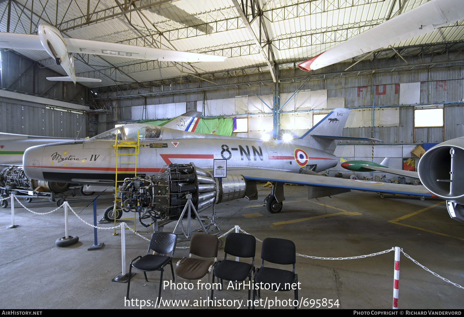 Aircraft Photo of 245 | Dassault MD-454 Mystere IV A | France - Air Force | AirHistory.net #695854