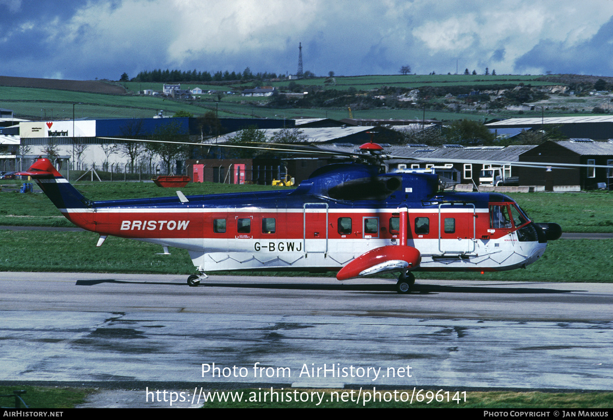 Aircraft Photo of G-BGWJ | Sikorsky S-61N MkII | Bristow Helicopters | AirHistory.net #696141