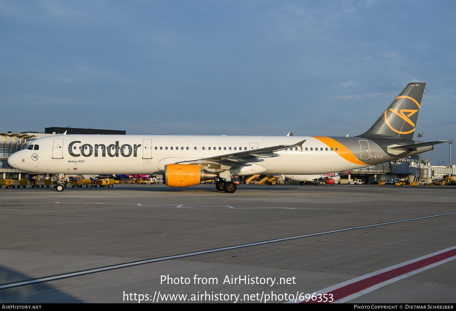 Aircraft Photo of D-ATCA | Airbus A321-211 | Condor Flugdienst | AirHistory.net #696353