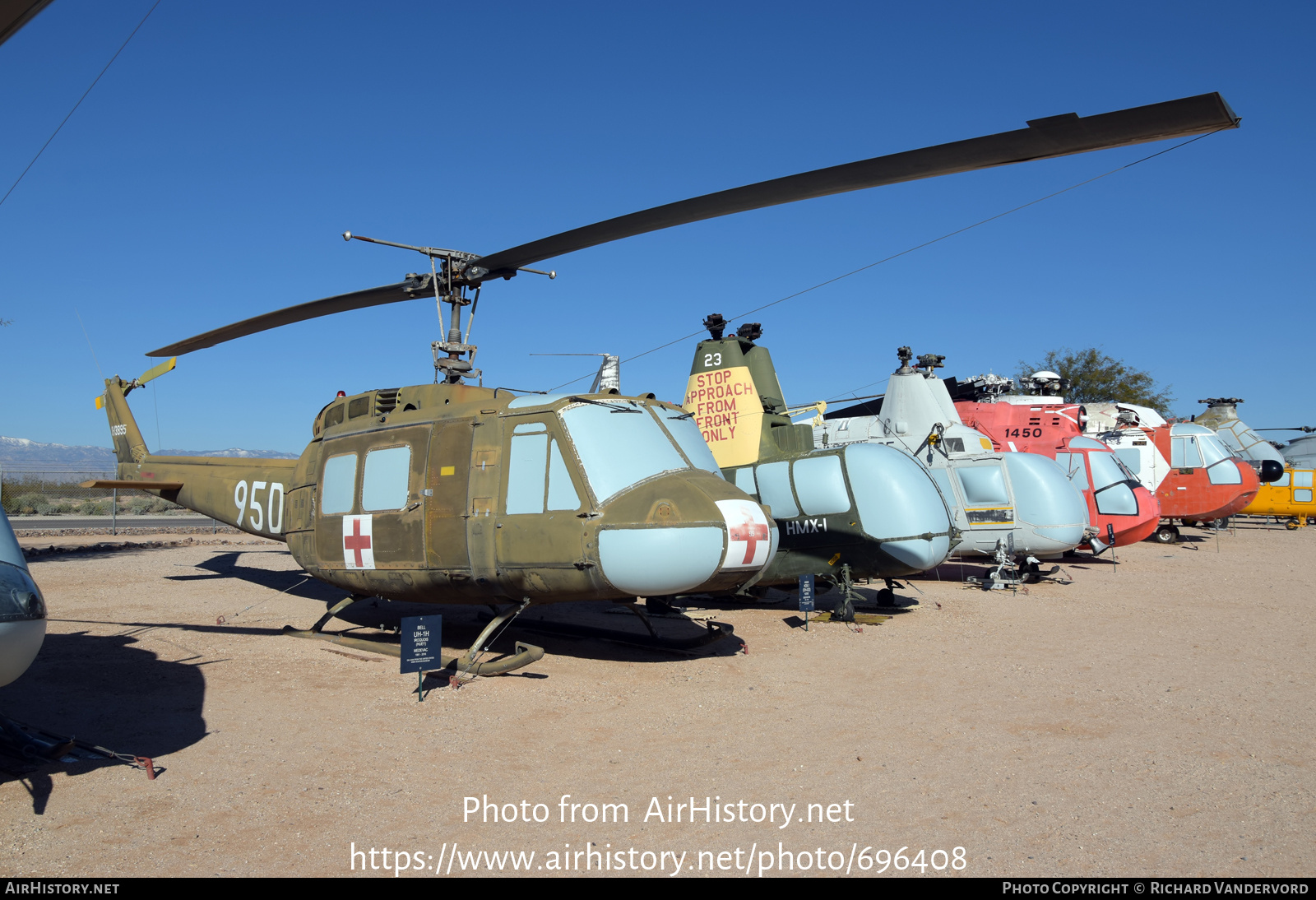 Aircraft Photo of 64-13895 / 0-13895 | Bell UH-1H Iroquois | USA - Army | AirHistory.net #696408