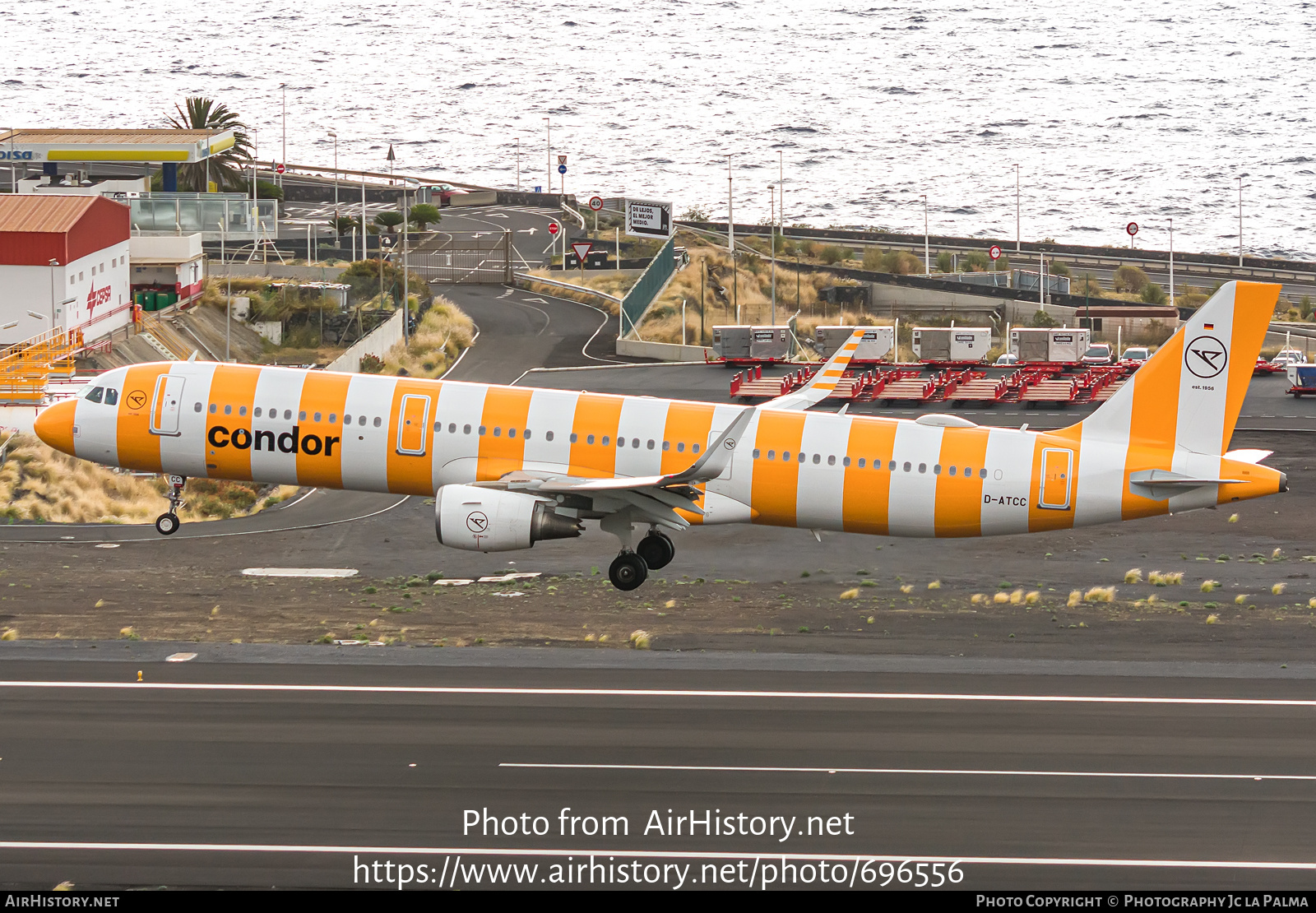 Aircraft Photo of D-ATCC | Airbus A321-211 | Condor Flugdienst | AirHistory.net #696556