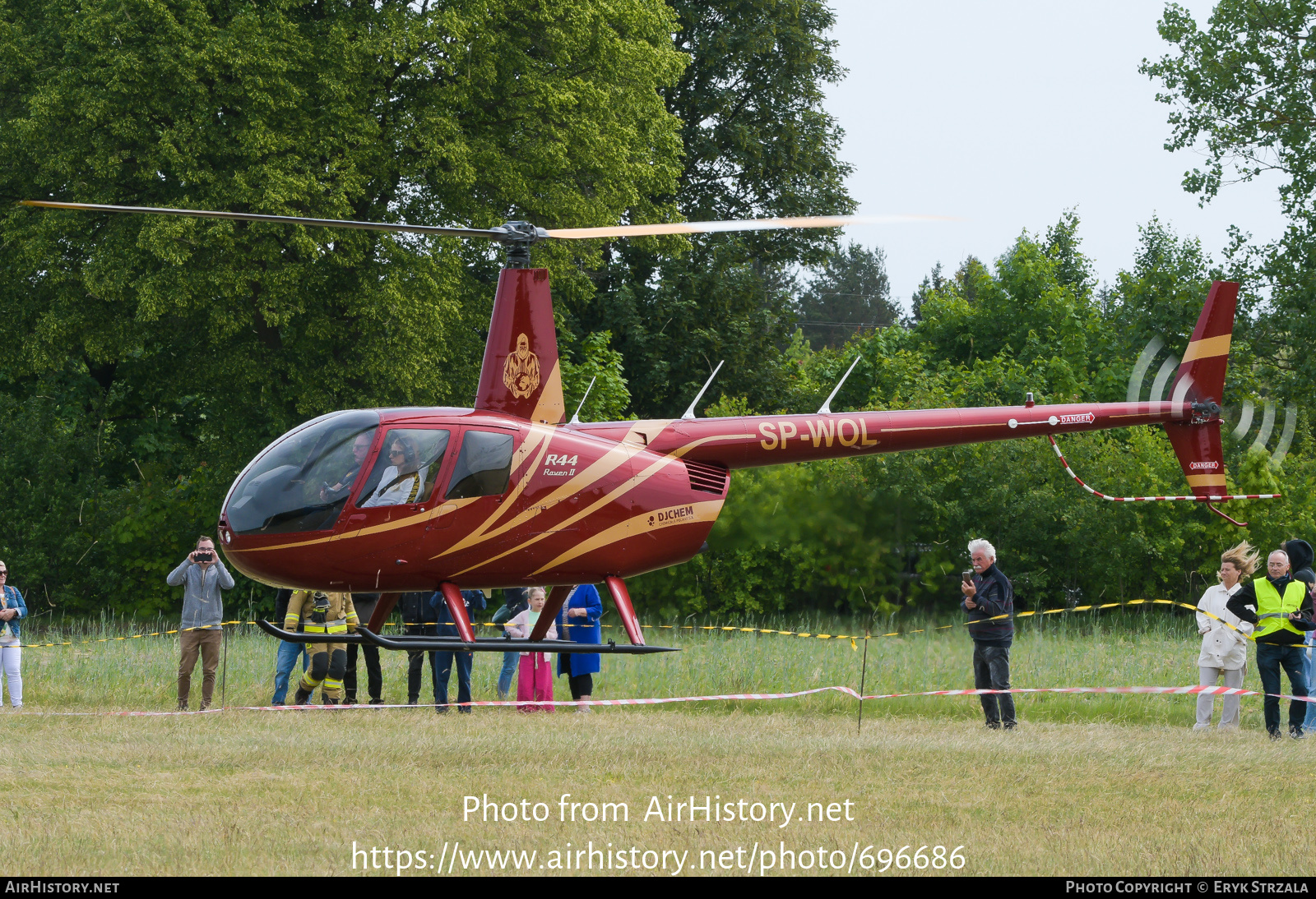 Aircraft Photo of SP-WOL | Robinson R-44 Raven II | Djchem Chemicals Poland | AirHistory.net #696686