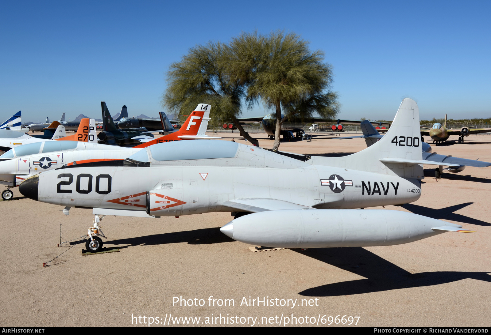 Aircraft Photo of 144200 / 4200 | Lockheed T-1A Seastar | USA - Navy | AirHistory.net #696697