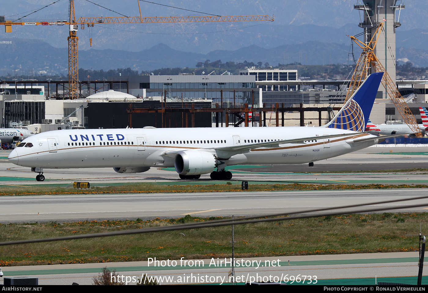 Aircraft Photo of N12005 | Boeing 787-10 Dreamliner | United Airlines | AirHistory.net #696733