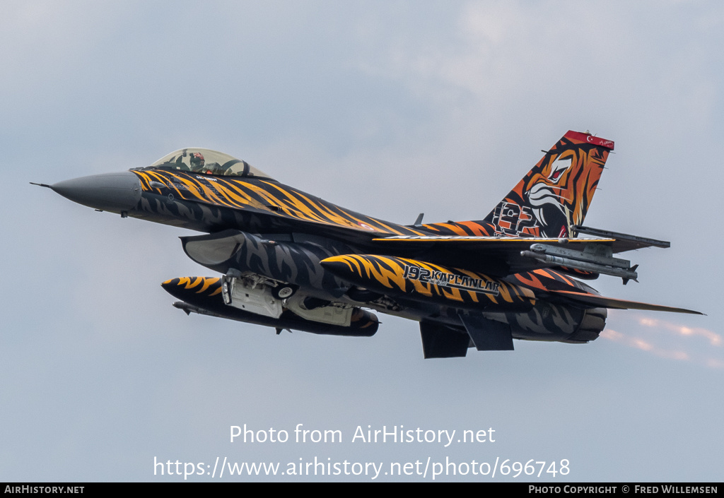 Aircraft Photo of 92-0014 | Lockheed Martin F-16C Fighting Falcon | Turkey - Air Force | AirHistory.net #696748