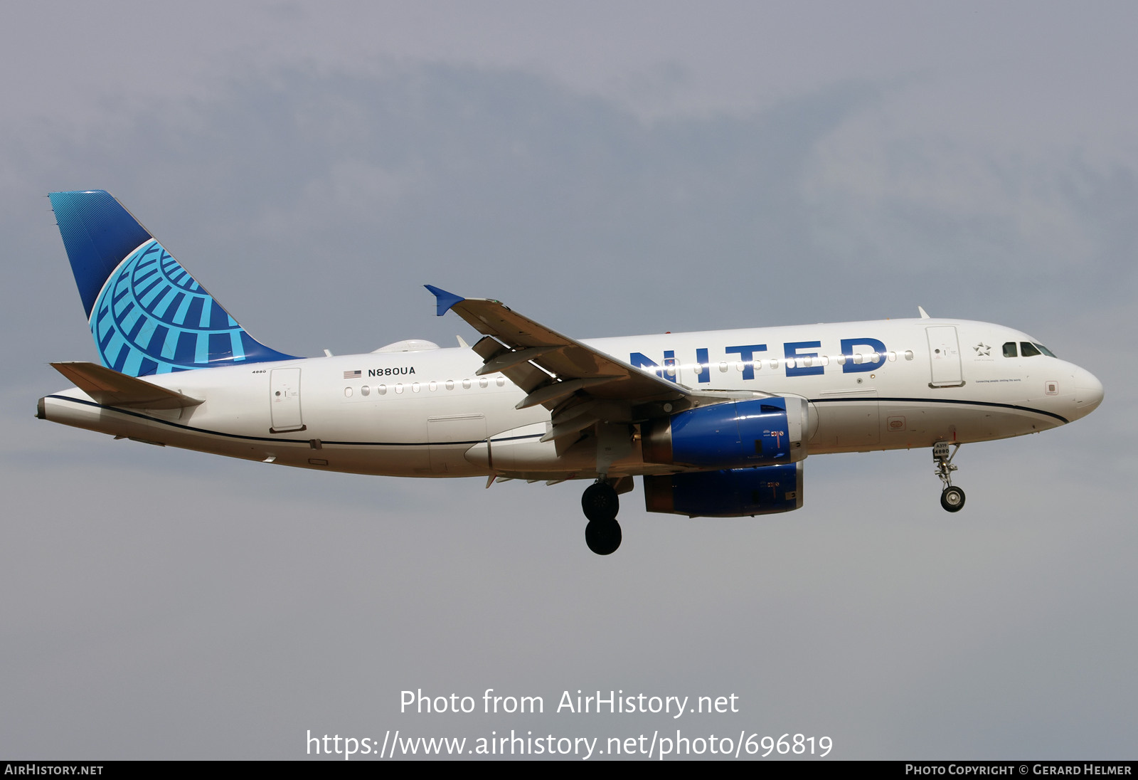 Aircraft Photo of N880UA | Airbus A319-132 | United Airlines | AirHistory.net #696819