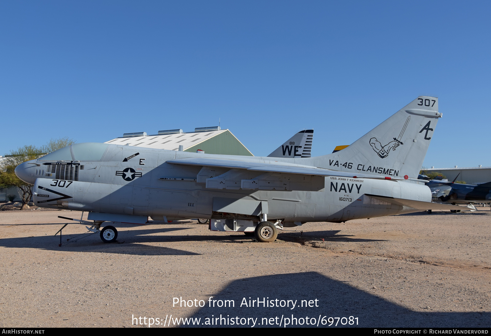 Aircraft Photo of 160713 | Vought A-7E Corsair II | USA - Navy | AirHistory.net #697081