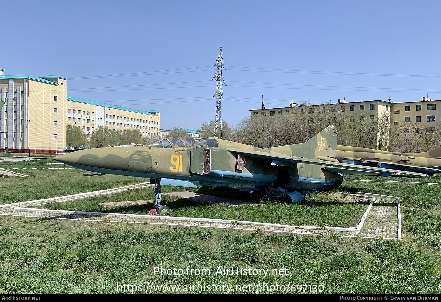 Aircraft Photo of 91 yellow | Mikoyan-Gurevich MiG-23UB | Kazakhstan - Air Force | AirHistory.net #697130