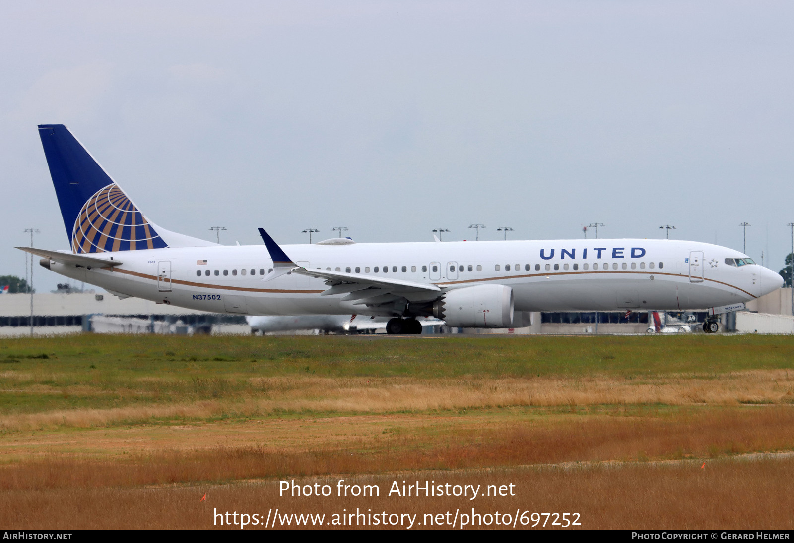 Aircraft Photo of N37502 | Boeing 737-9 Max 9 | United Airlines | AirHistory.net #697252