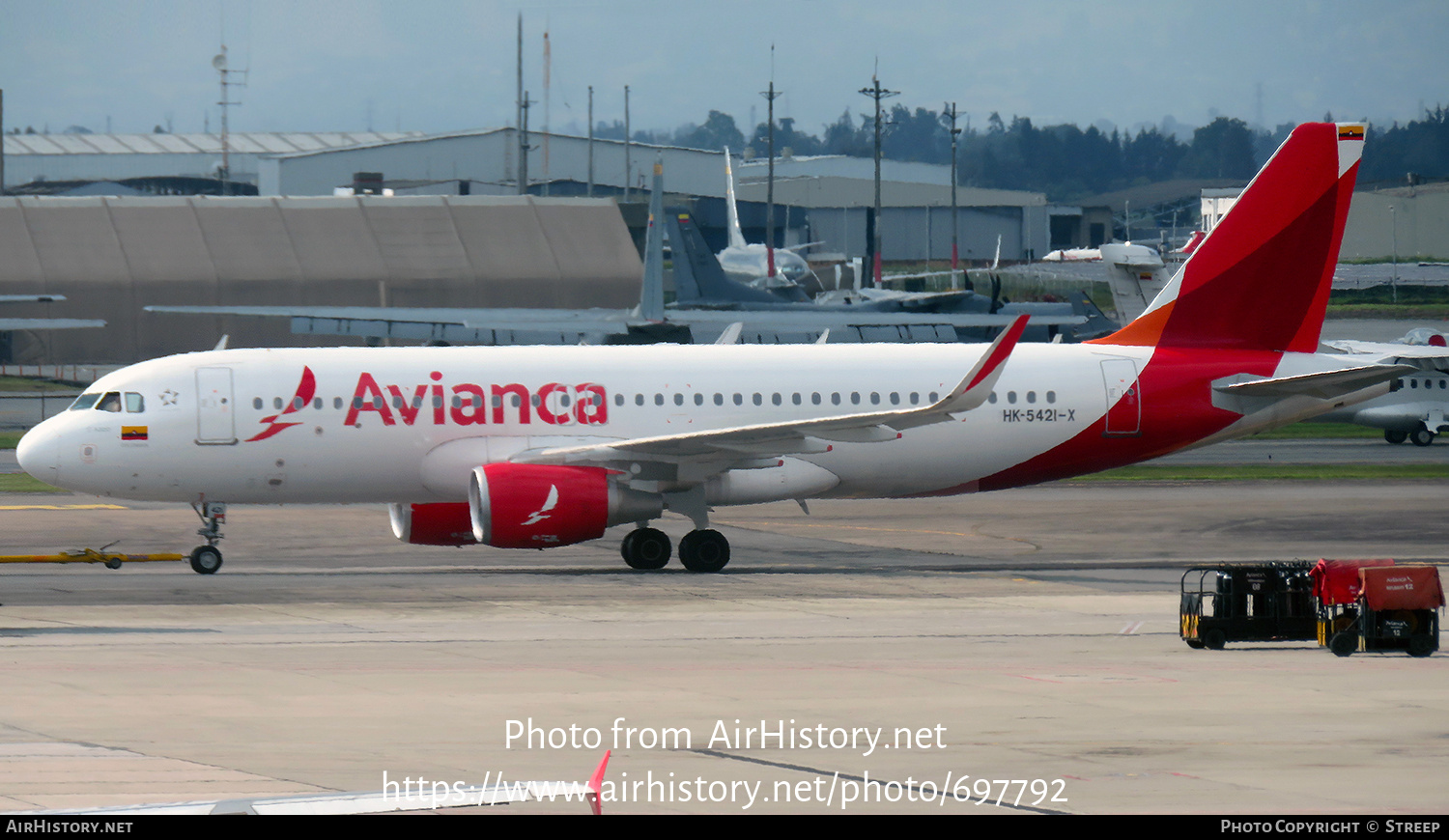 Aircraft Photo of HK-5421-X | Airbus A320-214 | Avianca | AirHistory.net #697792