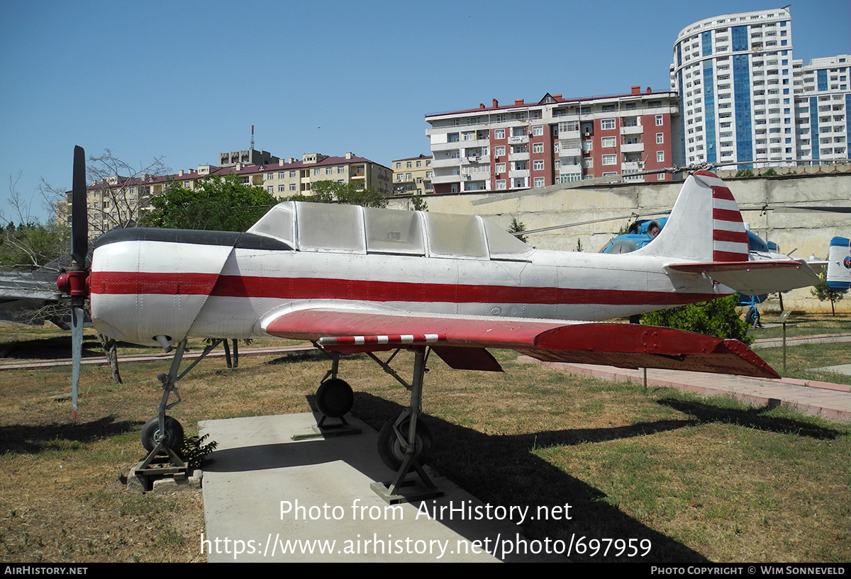 Aircraft Photo of 62 yellow | Yakovlev Yak-52 | Azerbaijan - Air Force | AirHistory.net #697959