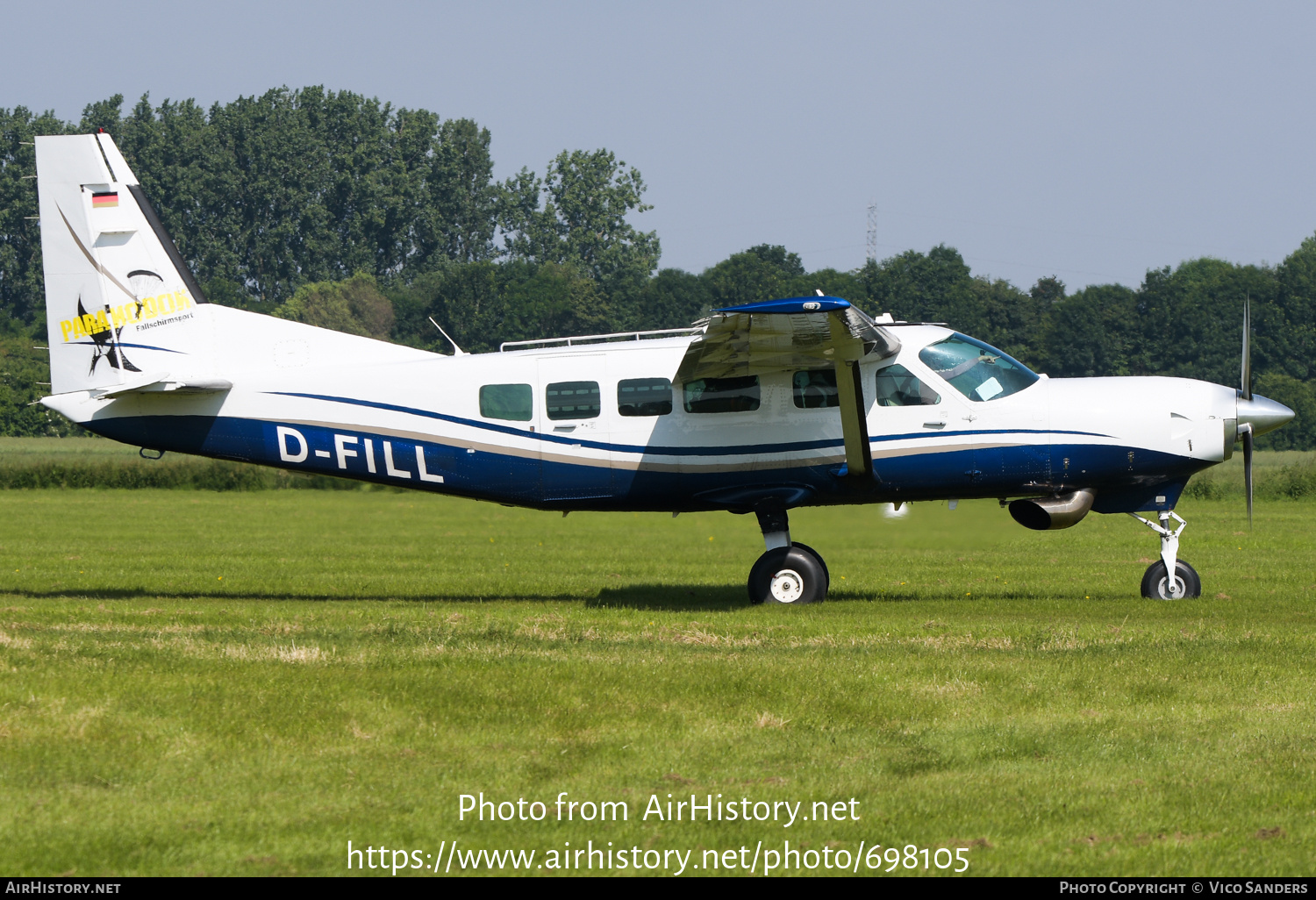 Aircraft Photo of D-FILL | Cessna 208 Caravan I | Paranodon Fallschirmsport | AirHistory.net #698105