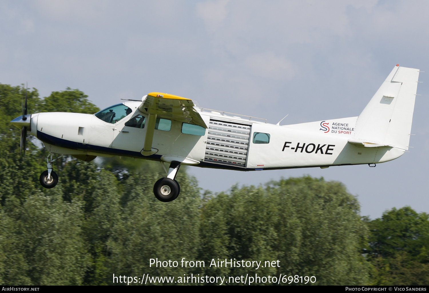 Aircraft Photo of F-HOKE | Cessna 208 Caravan I | Agence National du Sport | AirHistory.net #698190