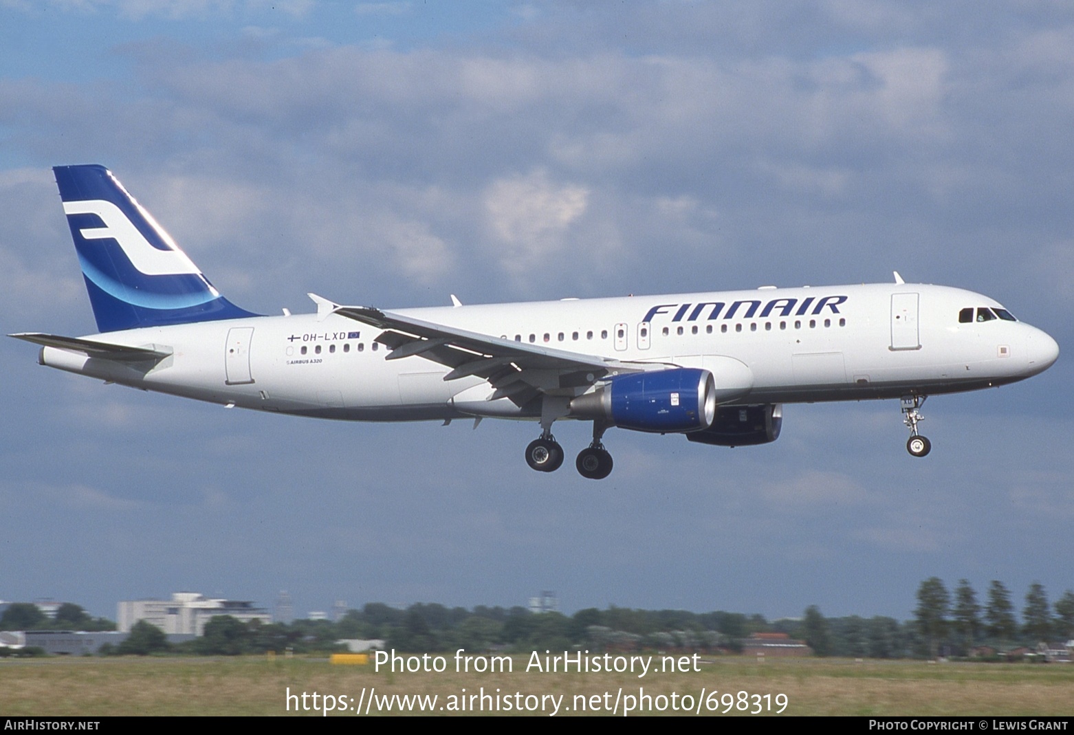 Aircraft Photo of OH-LXD | Airbus A320-214 | Finnair | AirHistory.net #698319