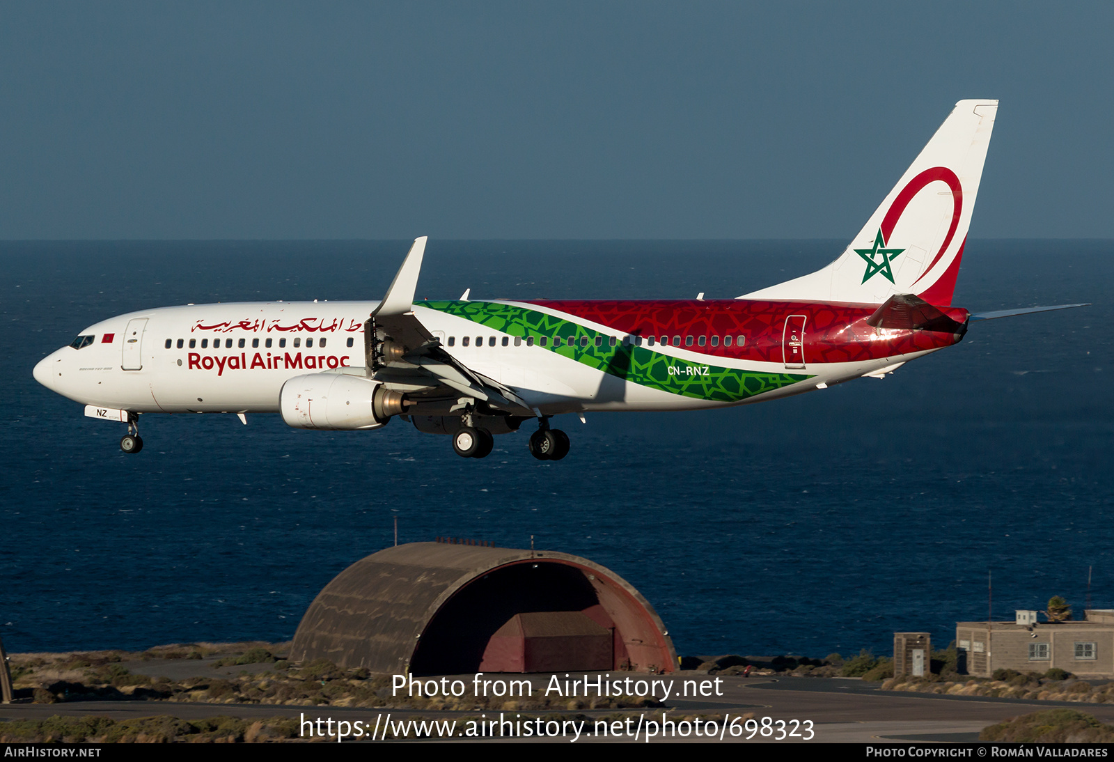 Aircraft Photo of CN-RNZ | Boeing 737-8B6 | Royal Air Maroc - RAM | AirHistory.net #698323