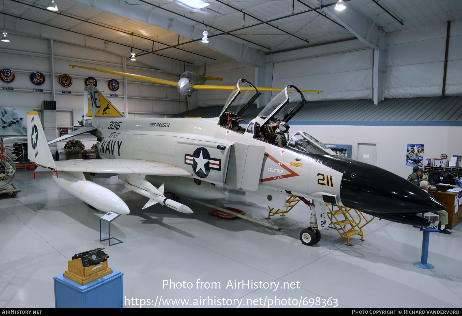 Aircraft Photo of 153016 / 3016 | McDonnell F-4N Phantom II | USA - Navy | AirHistory.net #698363