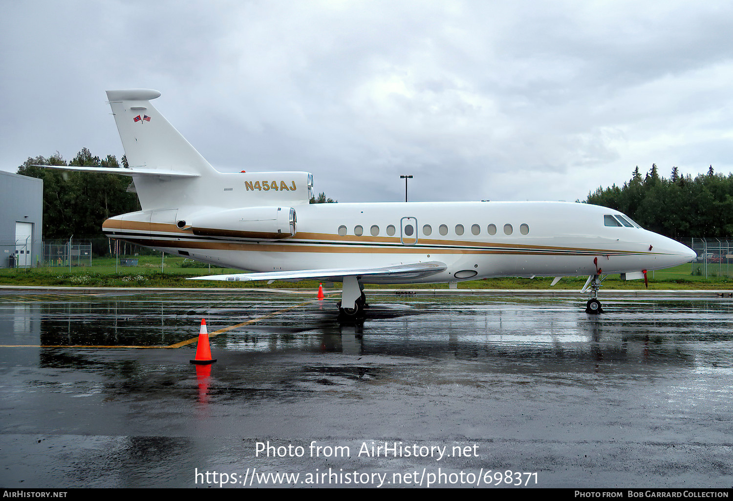 Aircraft Photo of N454AJ | Dassault Falcon 900B | AirHistory.net #698371