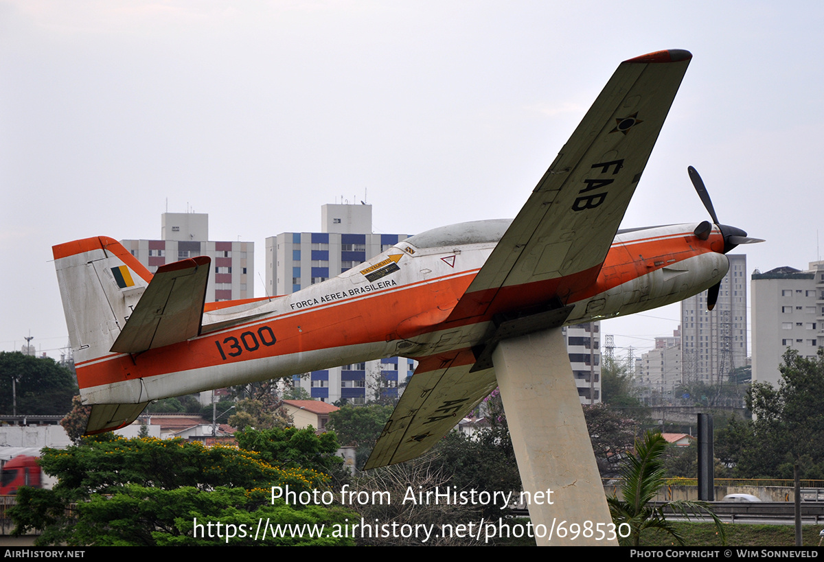 Aircraft Photo of 1300 | Embraer YT-27 Tucano | Brazil - Air Force | AirHistory.net #698530