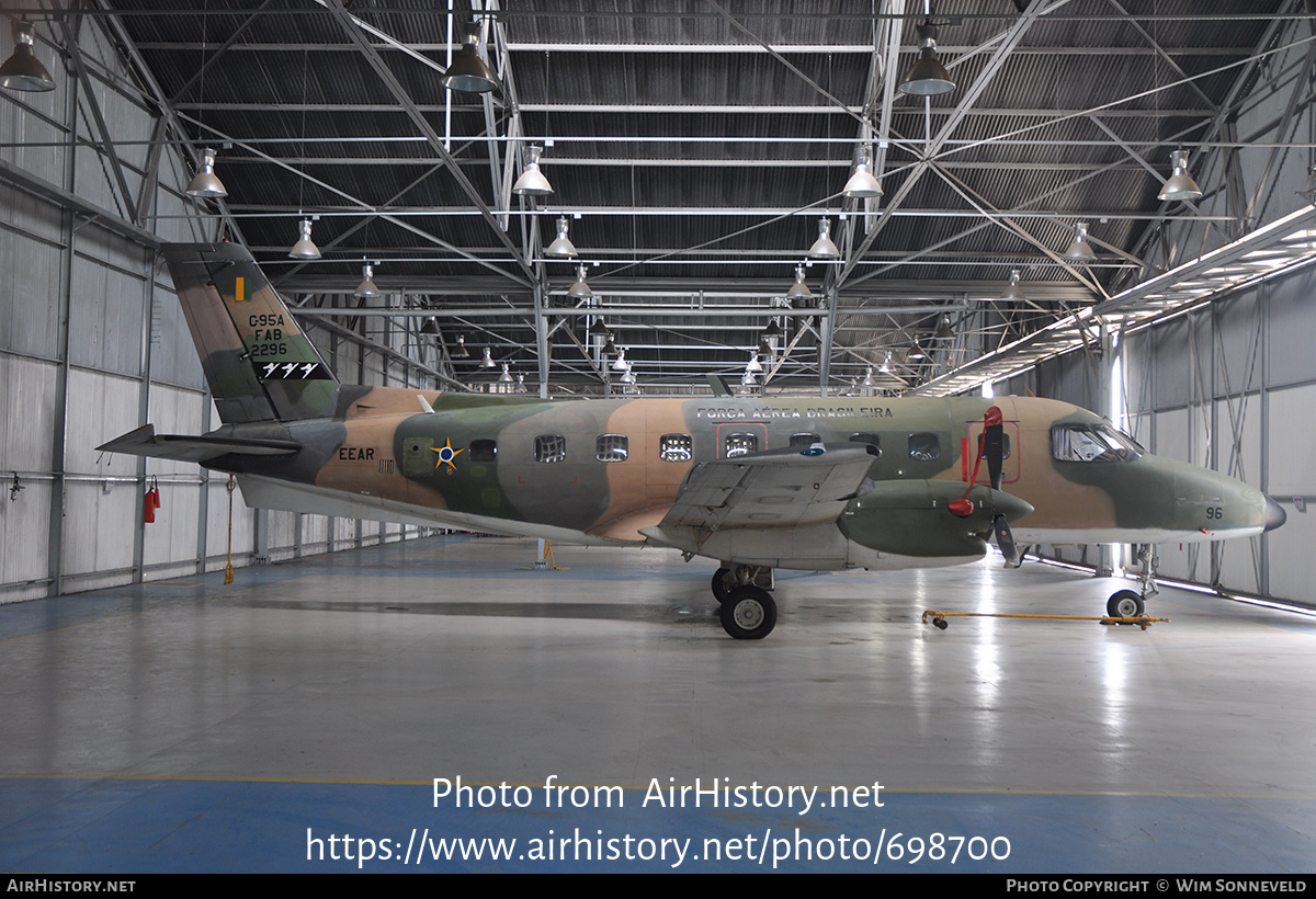 Aircraft Photo of 2296 | Embraer C-95A Bandeirante | Brazil - Air Force | AirHistory.net #698700