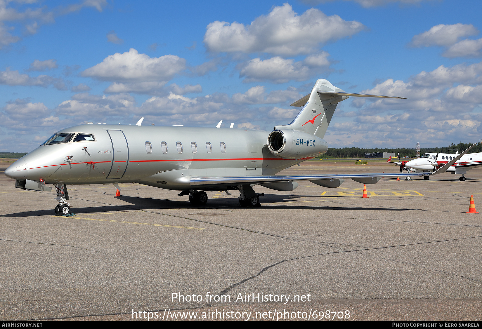 Aircraft Photo of 9H-VCX | Bombardier Challenger 350 (BD-100-1A10 ...