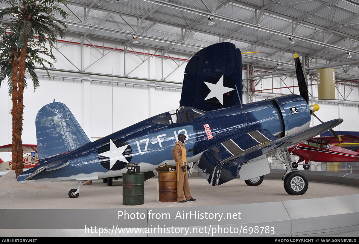 Aircraft Photo of 17995 | Vought F4U-1A Corsair | USA - Navy | AirHistory.net #698783