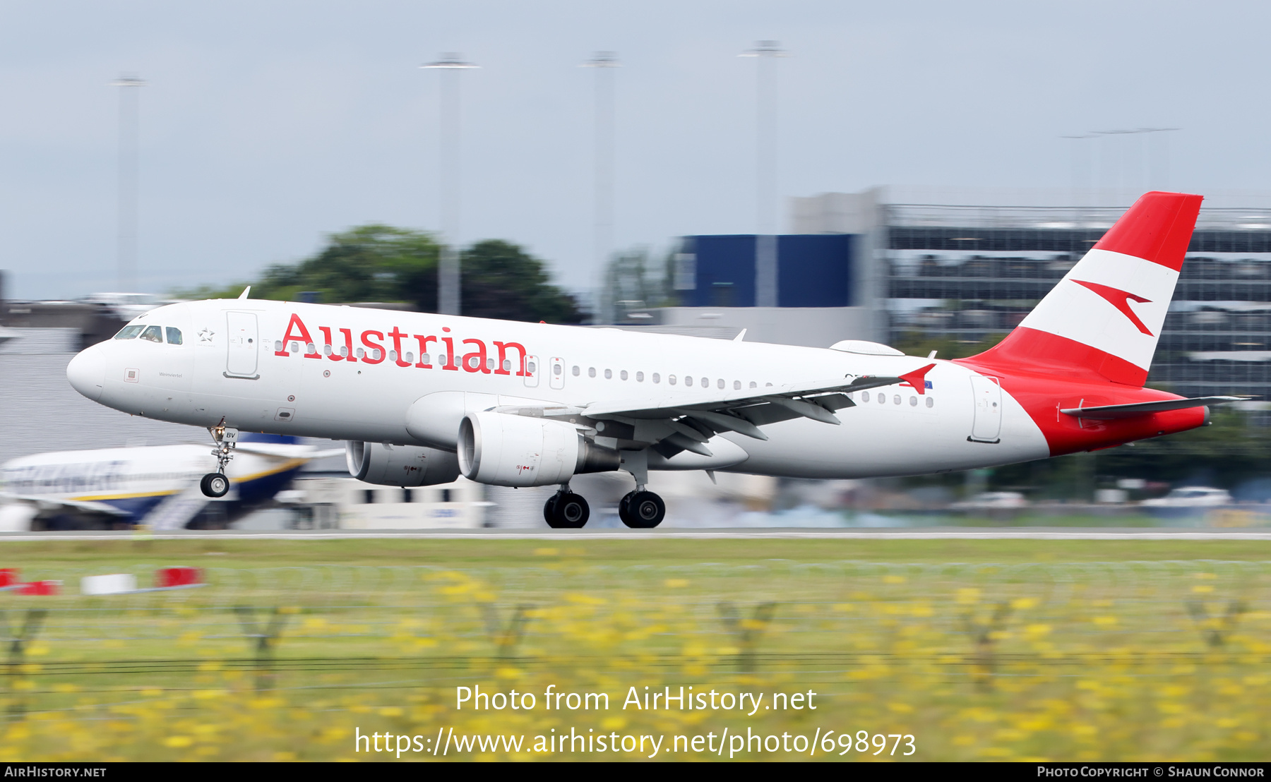 Aircraft Photo of OE-LBV | Airbus A320-214 | Austrian Airlines | AirHistory.net #698973