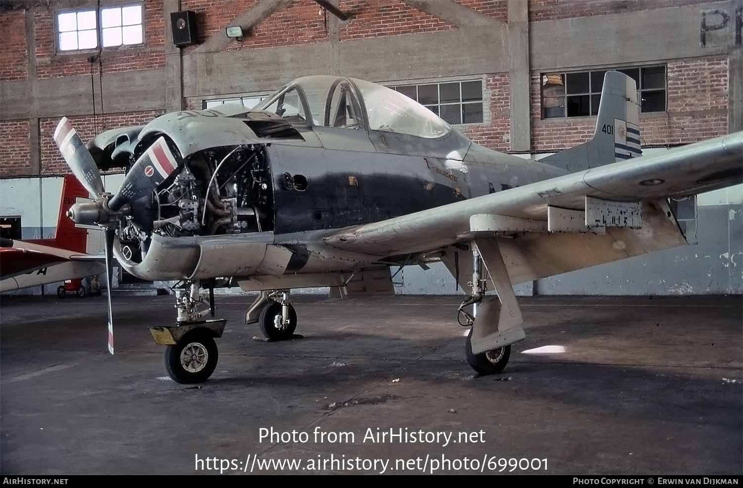 Aircraft Photo of 401 | North American T-28S Fennec | Uruguay - Navy | AirHistory.net #699001