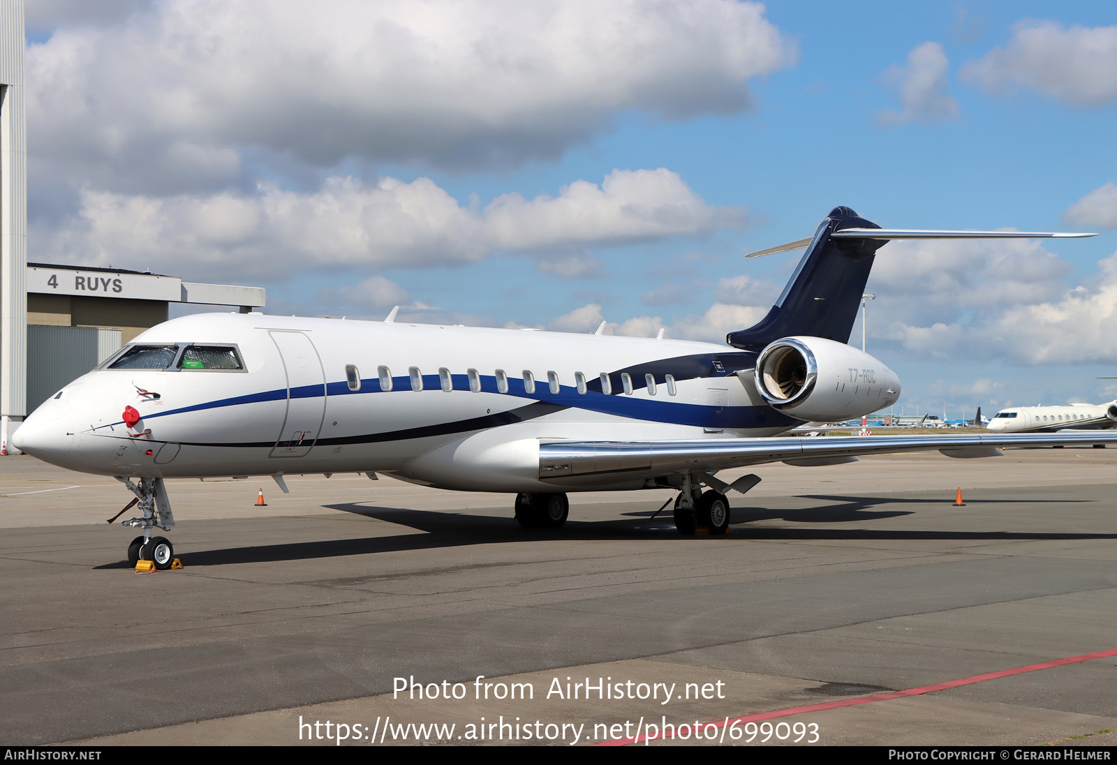 Aircraft Photo of T7-ROC | Bombardier Global 6000 (BD-700-1A10) | AirHistory.net #699093