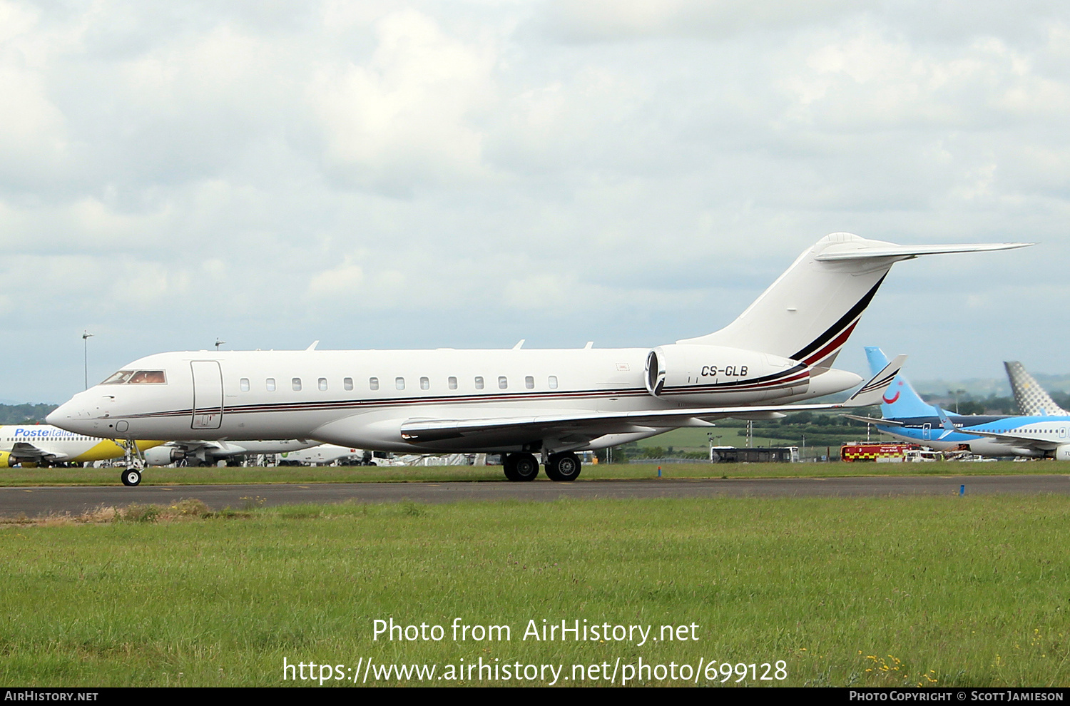 Aircraft Photo of CS-GLB | Bombardier Global 6000 (BD-700-1A10) | AirHistory.net #699128