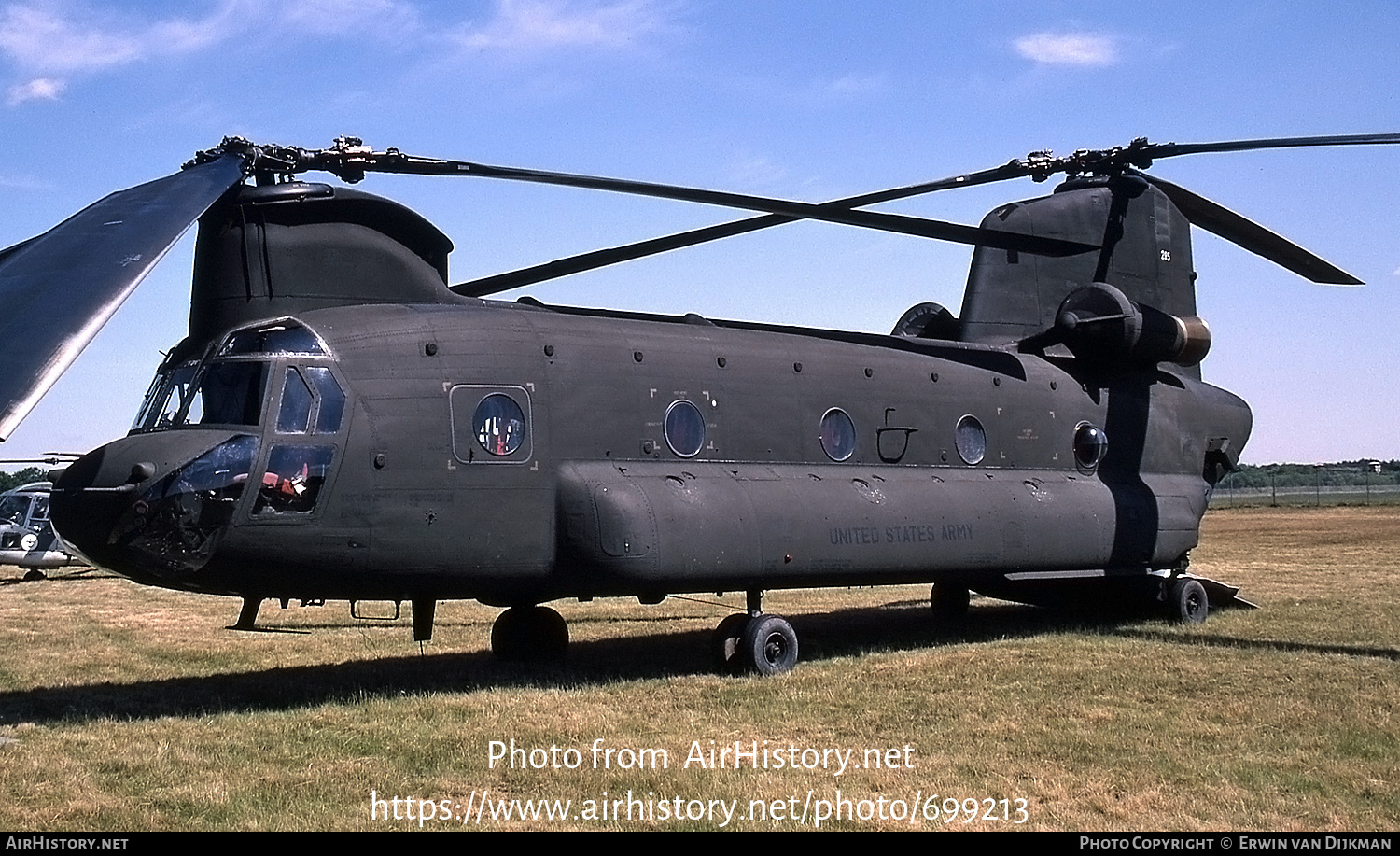 Aircraft Photo of 74-22285 | Boeing Vertol CH-47C Chinook | USA - Army | AirHistory.net #699213