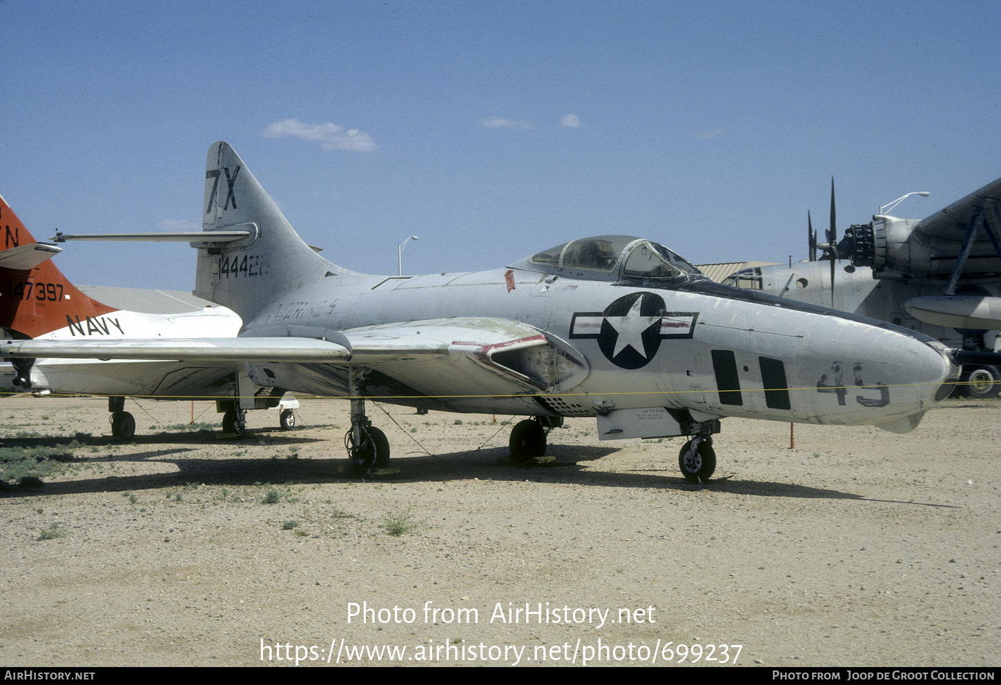 Aircraft Photo of 144426 | Grumman F9F-8P Cougar | USA - Marines | AirHistory.net #699237