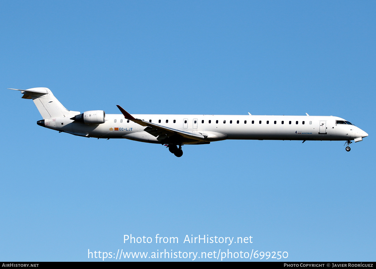 Aircraft Photo of EC-LJT | Bombardier CRJ-1000ER NG (CL-600-2E25) | Air Nostrum | AirHistory.net #699250