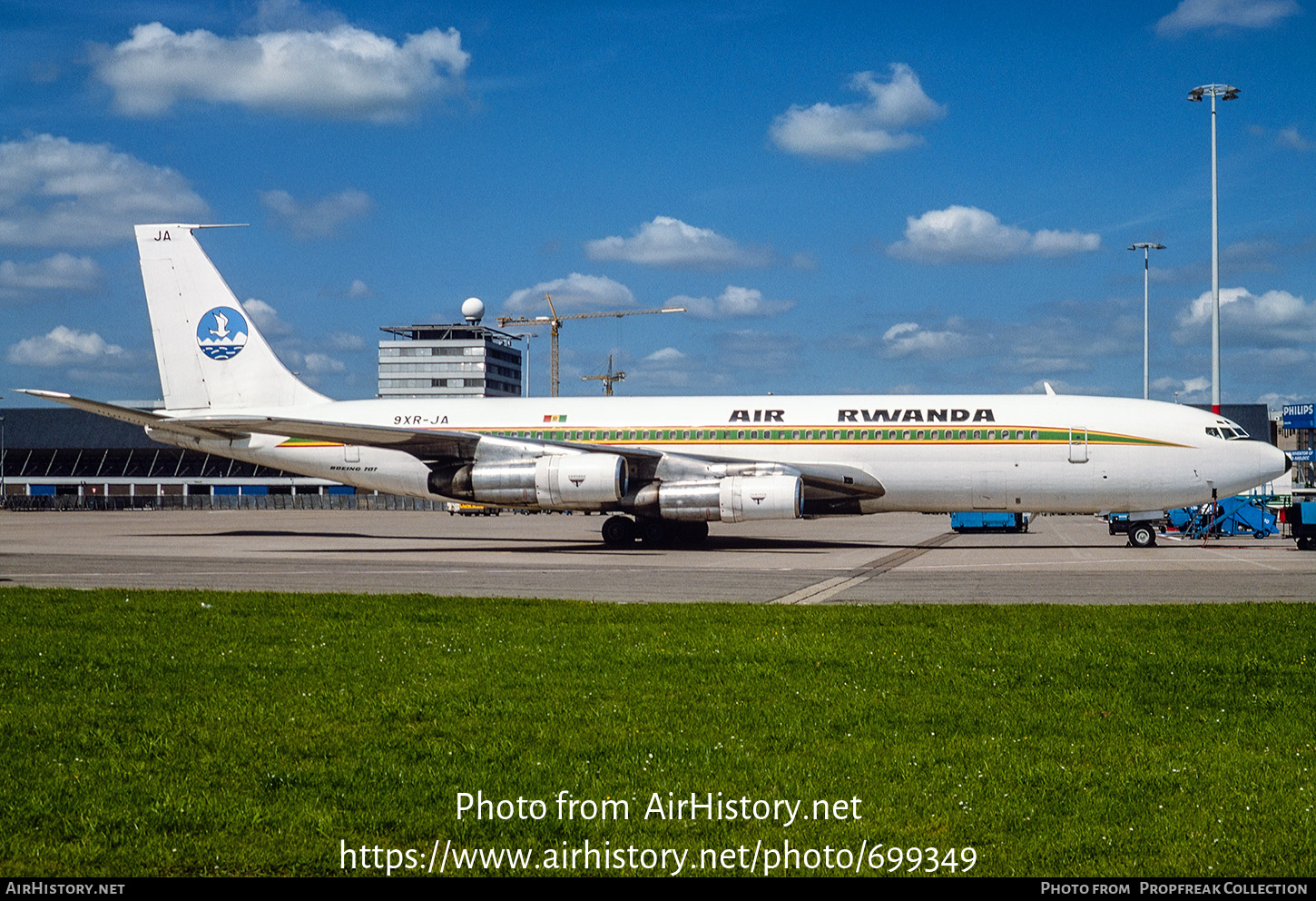 Aircraft Photo of 9XR-JA | Boeing 707-328C | Air Rwanda | AirHistory.net #699349