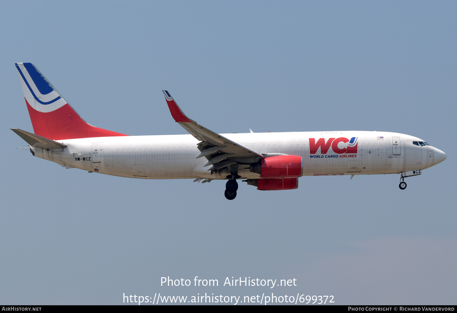 Aircraft Photo of 9M-WCZ | Boeing 737-8AS(BCF) | AirHistory.net #699372