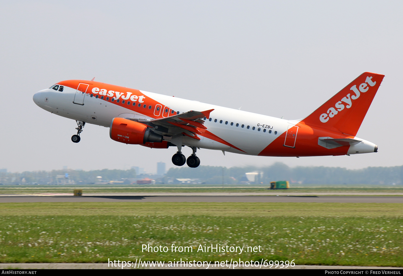 Aircraft Photo of G-EZBJ | Airbus A319-111 | EasyJet | AirHistory.net #699396