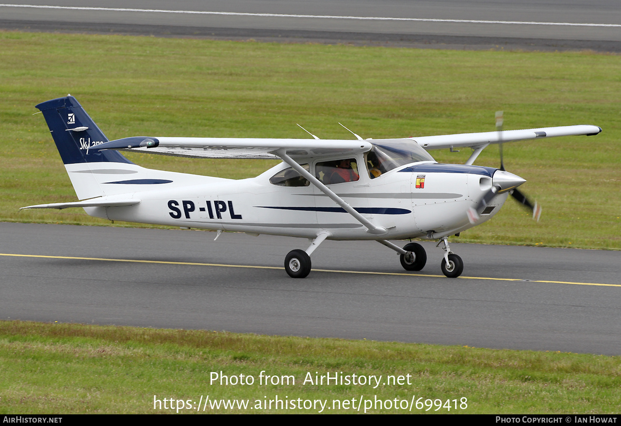 Aircraft Photo of SP-IPL | Cessna 182T Skylane | AirHistory.net #699418