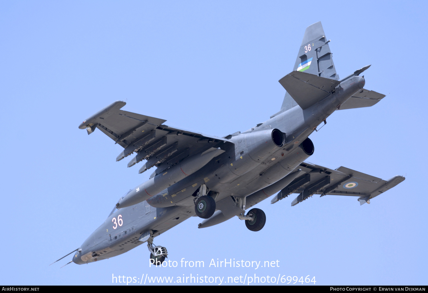 Aircraft Photo of 36 white | Sukhoi Su-25 | Uzbekistan - Air Force | AirHistory.net #699464